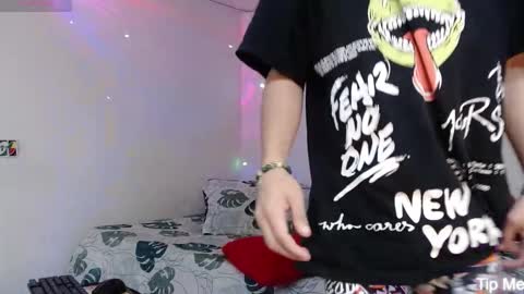 Snapshot of dominic_hanks chatting on 11.15.25 DOMINIC AND ANDREW online show from 11.15.25