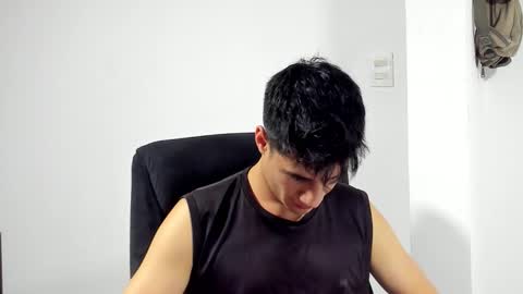 Snapshot of dominic_radccliffe chatting on 02.20.26 Your real love online show from 02.20.26