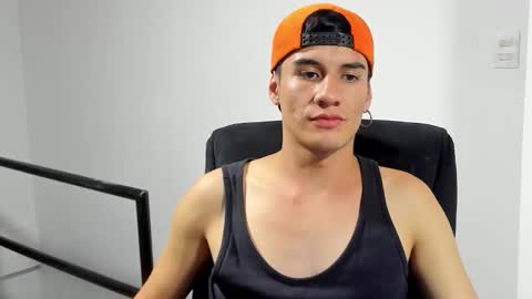 Snapshot of dominic_radccliffe chatting on 03.03.26 Your real love online show from 03.03.26