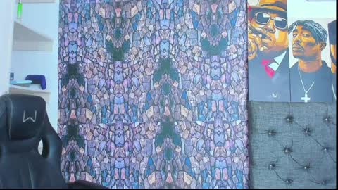 Snapshot of dominic_smith_ chatting on 12.29.24 dominic_smith_ online show from 12.29.24