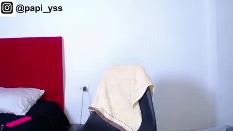 Snapshot of dominic_smith_ chatting on 09.09.25 dominic_smith_ online show from 09.09.25