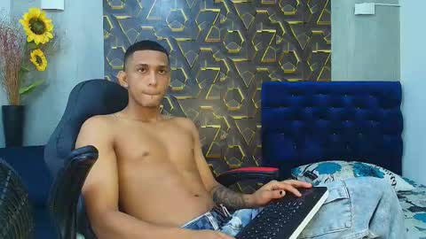 dominic_smith_ online show from 04.23.26
