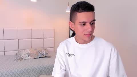 Snapshot of dominicjonnes chatting on 02.24.26 dominicjonnes online show from 02.24.26