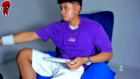 Snapshot of dominick_king chatting on 05.27.26 Dominic online show from 05.27.26