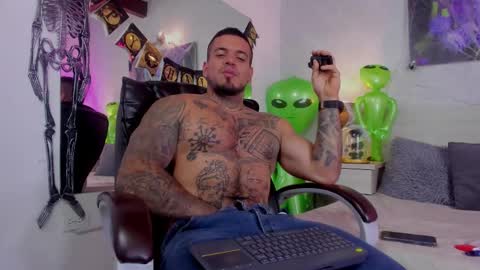 dominickane online show from 10.30.25