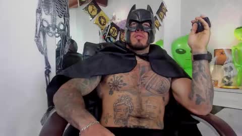 dominickane online show from 10.31.25