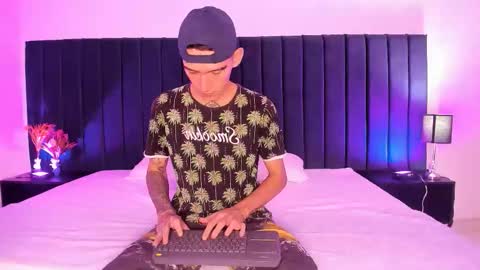 dominik_thompson777 online show from 09.17.25