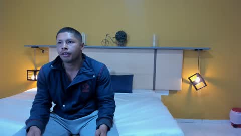 Dominik online show from 09.23.25