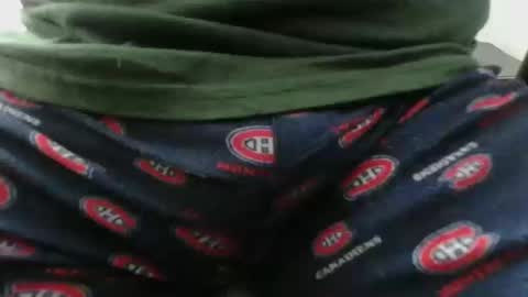 Snapshot of dominux1er chatting on 10.13.25 Dominique online show from 10.13.25