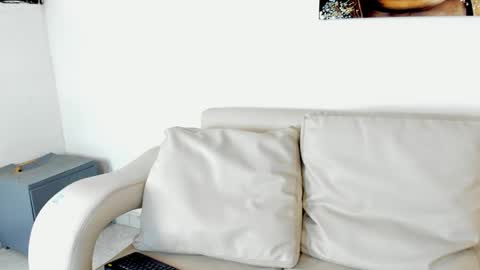 dominyck_ online show from 04.04.26