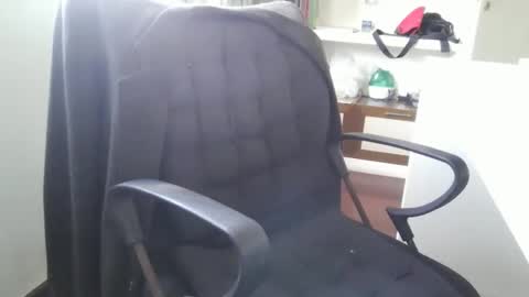 Snapshot of domruanjf chatting on 10.07.25 Dom Ruan CF online show from 10.07.25