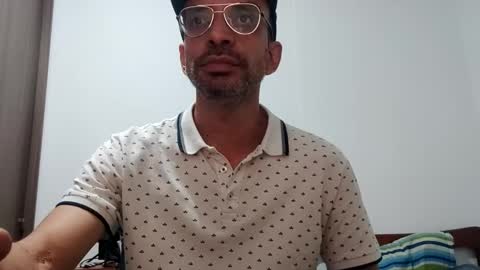 Snapshot of don__chi chatting on 12.08.24 don__chi online show from 12.08.24