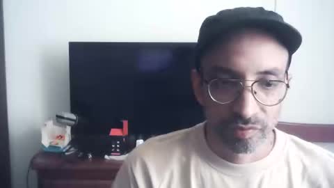 Snapshot of don__chi chatting on 12.28.24 don__chi online show from 12.28.24