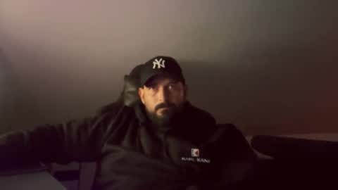 donchriiis online show from 10.22.25