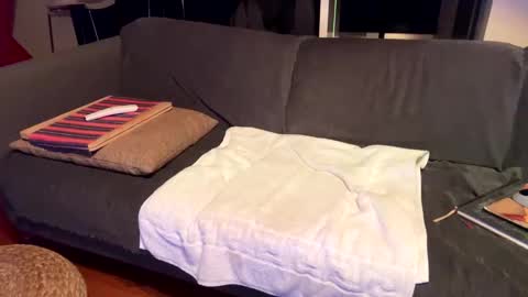 Snapshot of donizetti2017 chatting on 10.12.25 Alfredo online show from 10.12.25