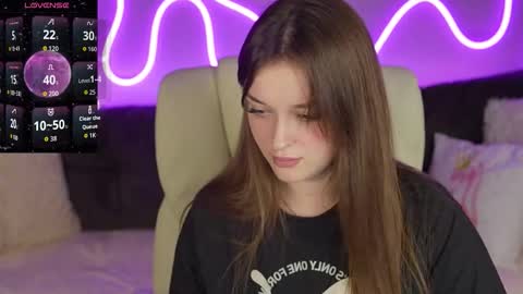 Snapshot of donnalust chatting on 11.03.25 DONNA online show from 11.03.25