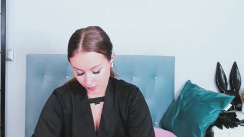 Snapshot of donnasensual chatting on 01.31.26 DonnaSensual online show from 01.31.26