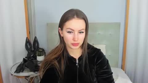 Snapshot of donnasensual chatting on 02.02.26 DonnaSensual online show from 02.02.26