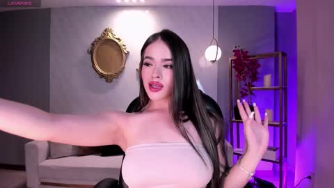  Donna Stonne  online show from 10.24.25