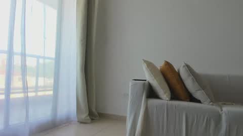 Snapshot of donnna19 chatting on 01.08.25 Donatella online show from 01.08.25