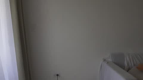 Snapshot of donnna19 chatting on 10.06.25 Donatella online show from 10.06.25