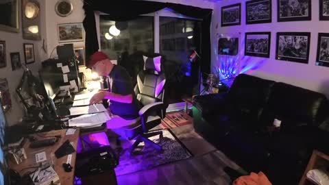 dopeleaf2 online show from 12.24.24