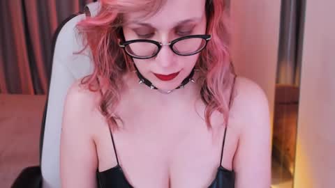 Your Dora Follow me 3 online show from 01.19.25