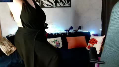 Dora online show from 11.11.25