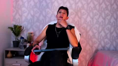 dorian_mystery online show from 12.05.24