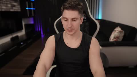 Dorian Reyes online show from 02.20.25