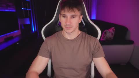 Dorian Reyes online show from 09.11.25