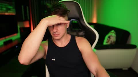 Dorian Reyes online show from 10.16.25