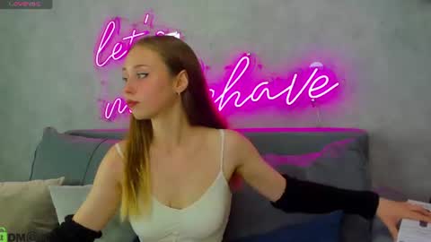 Snapshot of doris_bowman chatting on 06.11.26 Vanessa online show from 06.11.26