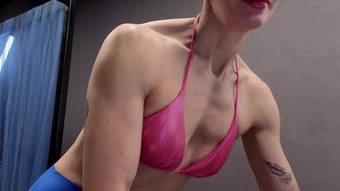 Snapshot of dorothy_meyer chatting on 11.07.25 Dorothy Next stream on Monday at 3am-9am online show from 11.07.25