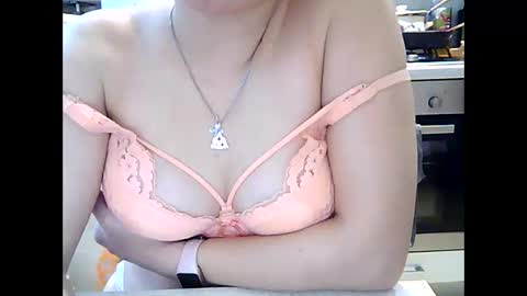 Dorrie Ann online show from 01.03.25