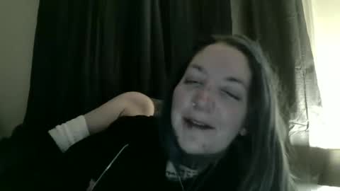 Snapshot of dosedgirl chatting on 01.01.25 dosedgirl online show from 01.01.25