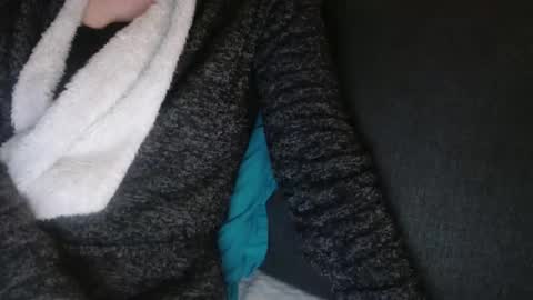 Snapshot of douce_elsa chatting on 01.30.25 Douce Elsa online show from 01.30.25