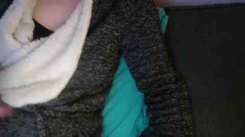 Snapshot of douce_elsa chatting on 02.13.25 Douce Elsa online show from 02.13.25