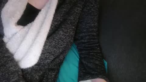 Snapshot of douce_elsa chatting on 02.27.25 Douce Elsa online show from 02.27.25
