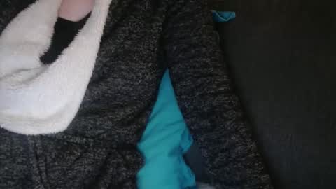 Snapshot of douce_elsa chatting on 03.05.25 Douce Elsa online show from 03.05.25