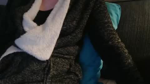 Snapshot of douce_elsa chatting on 10.04.25 Douce Elsa online show from 10.04.25