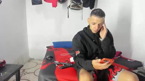 douglas_gallegos online show from 04.01.26