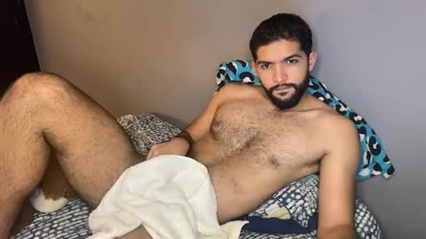 Snapshot of douglasskingjr chatting on 03.11.25 douglasskingjr online show from 03.11.25