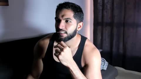 Snapshot of douglasskingjr chatting on 11.07.25 douglasskingjr online show from 11.07.25