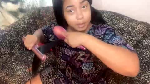 dove_love22 online show from 11.11.25