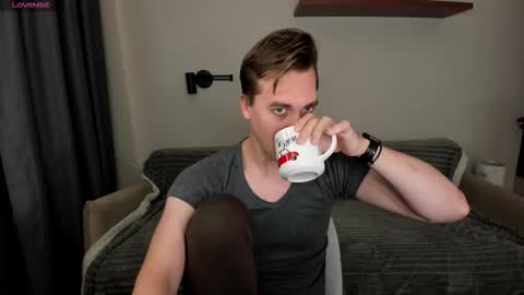 Mervin  online show from 10.25.25