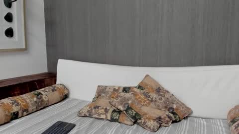 Snapshot of dracaryss_ chatting on 12.13.24 Lissa Or DRACARYSS your dragon Queen online show from 12.13.24