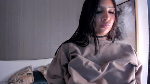 Snapshot of dracaryss_ chatting on 01.14.25 Lissa Or DRACARYSS your dragon Queen online show from 01.14.25