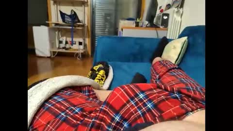 Snapshot of drackoooooo chatting on 11.04.25 Dracko online show from 11.04.25