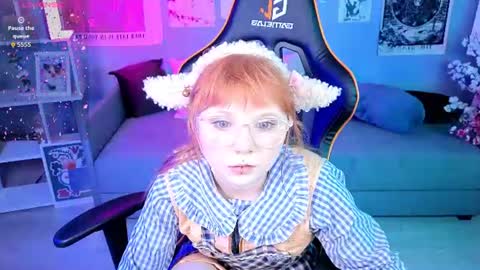 Snapshot of draculaura_ chatting on 08.01.26 Draculaura online show from 08.01.26